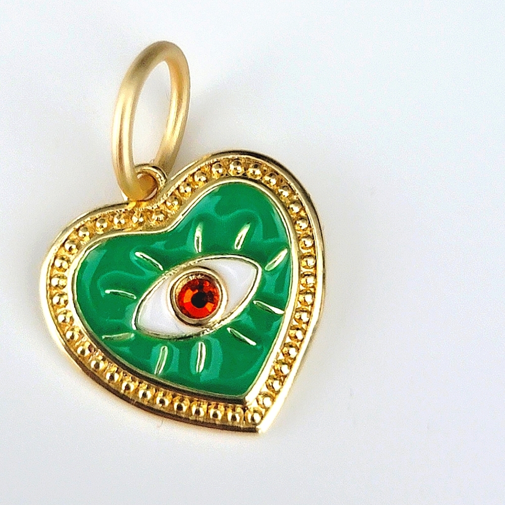 Karli Buxton pendant